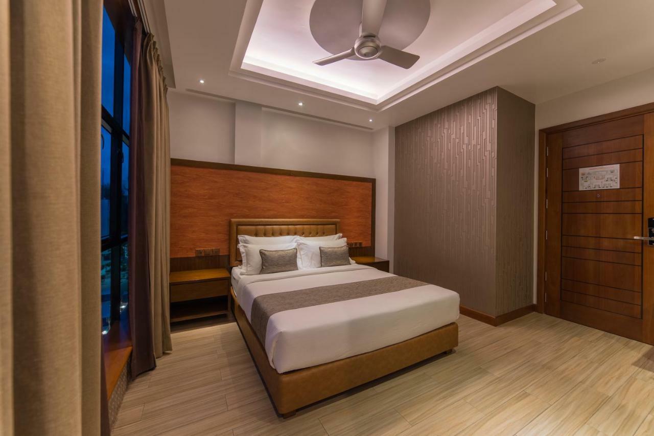 Hotel Samann Host Hulhumalé Exteriér fotografie